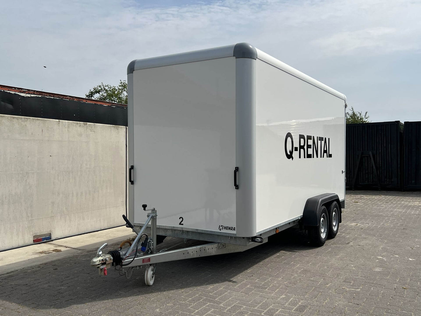 Gesloten aanhanger groot