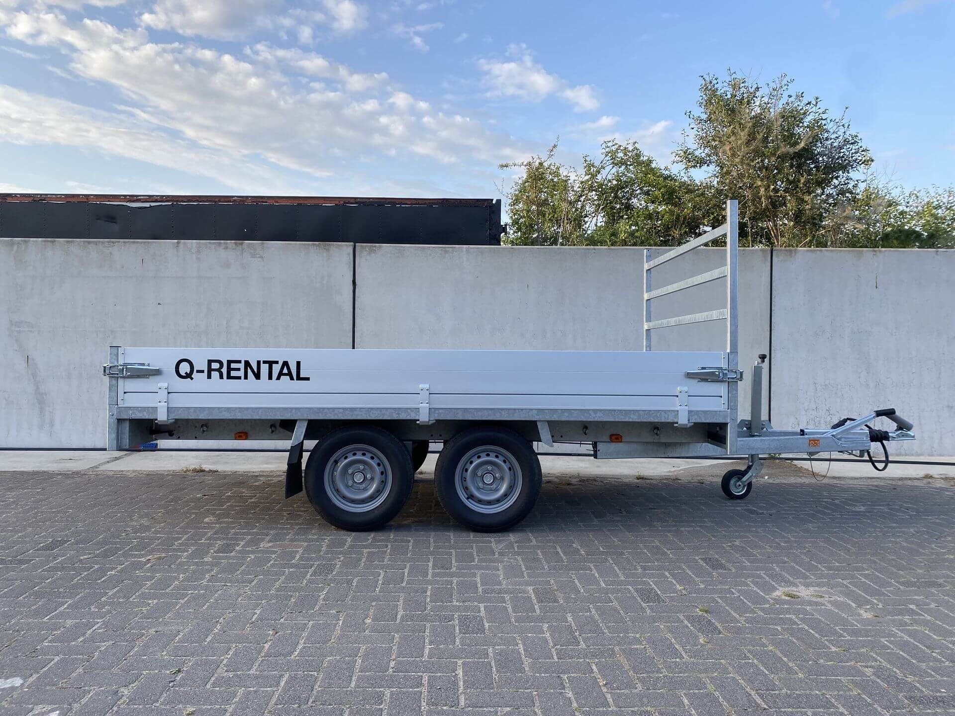 Plateauwagen verhuur Q-rental 4 Rosmalen 1